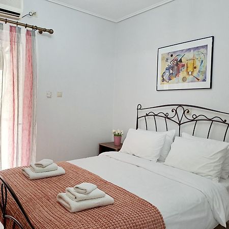 Bright Apartment In Nea Palatia • Oropos מראה חיצוני תמונה