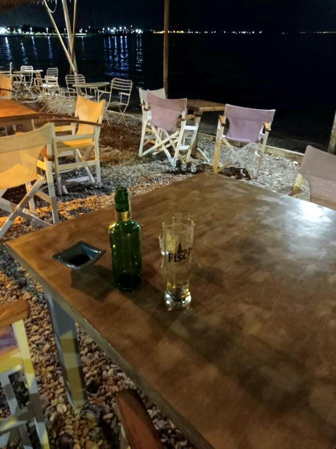 Bright Apartment In Nea Palatia • Oropos מראה חיצוני תמונה