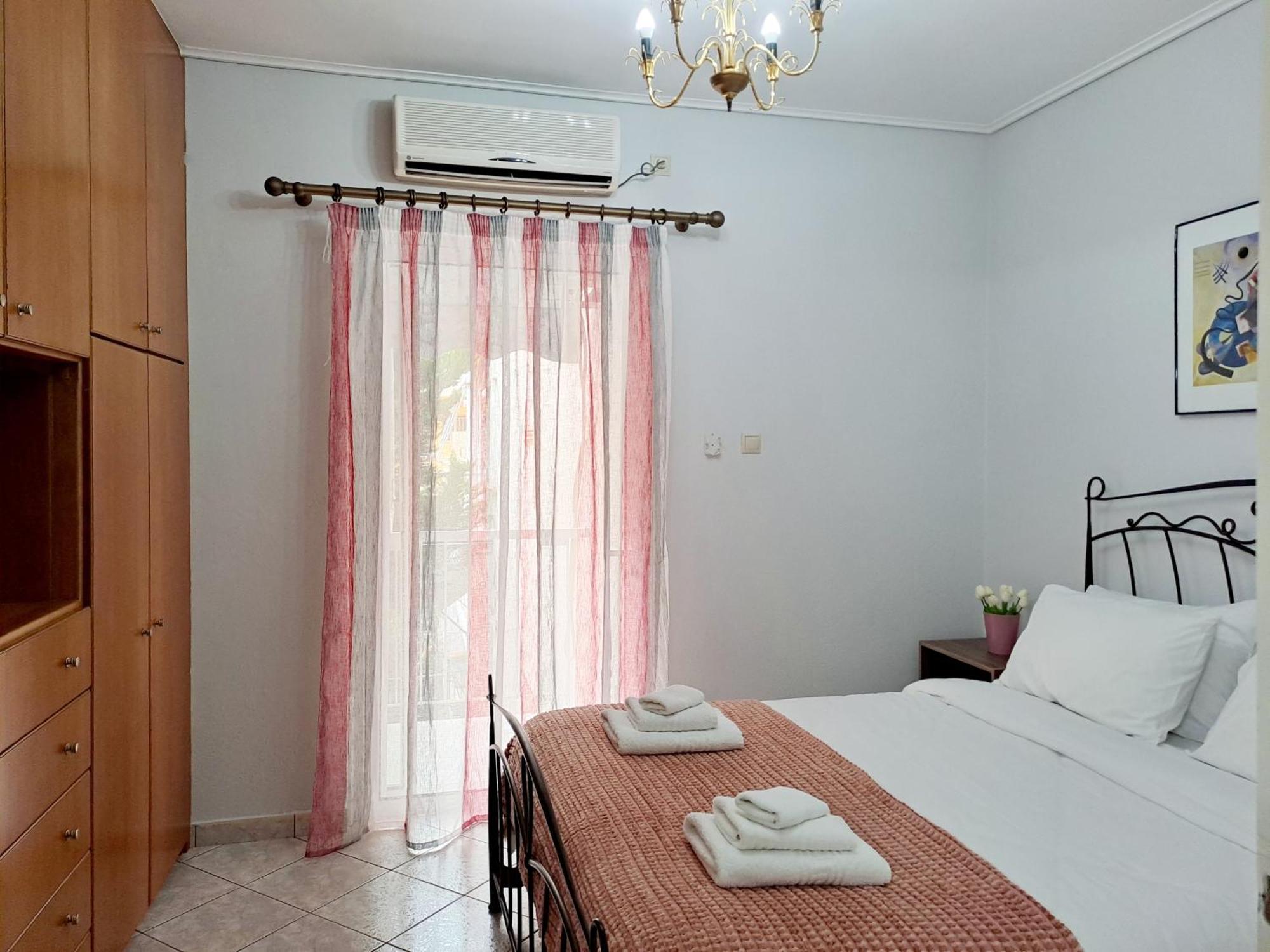 Bright Apartment In Nea Palatia • Oropos מראה חיצוני תמונה