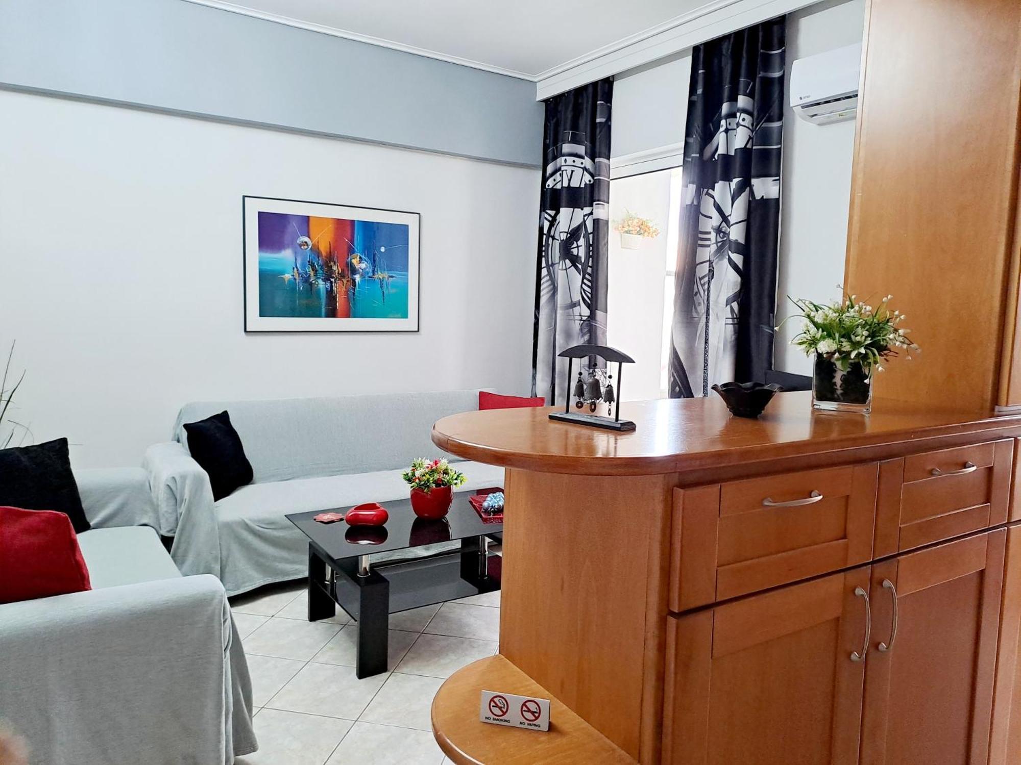 Bright Apartment In Nea Palatia • Oropos מראה חיצוני תמונה
